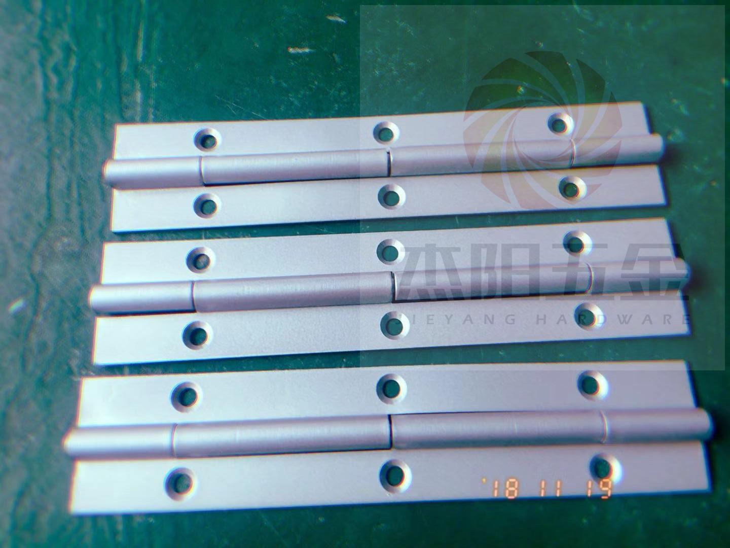 两端旋铆轴，长排合页