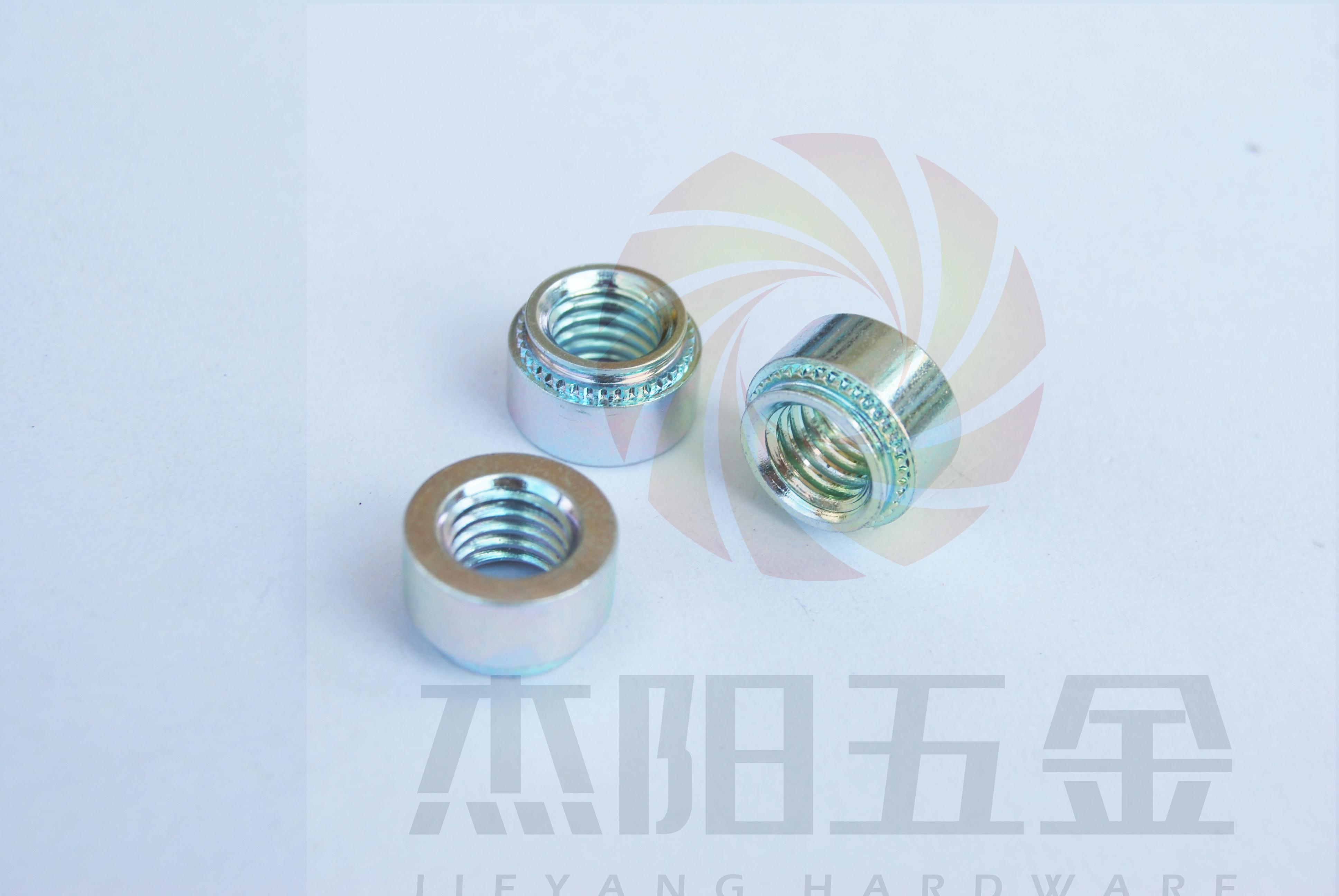 华为客户压铆螺母技术规范